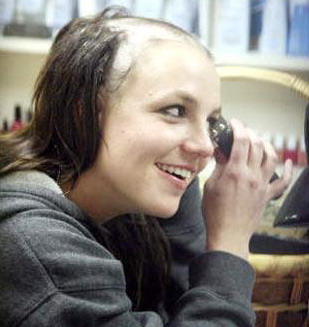 Britney Spears shaving her head